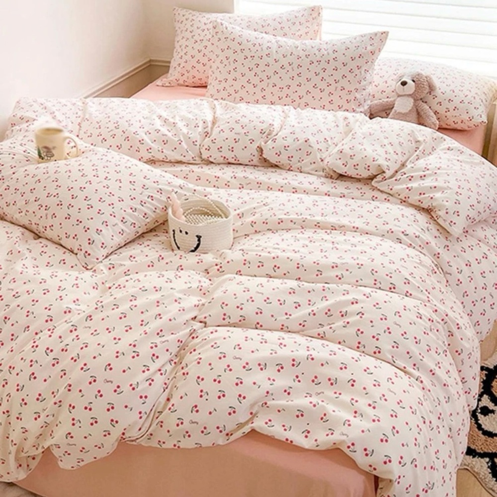 Full Cherry Print Ditsy Duvet Bed Set